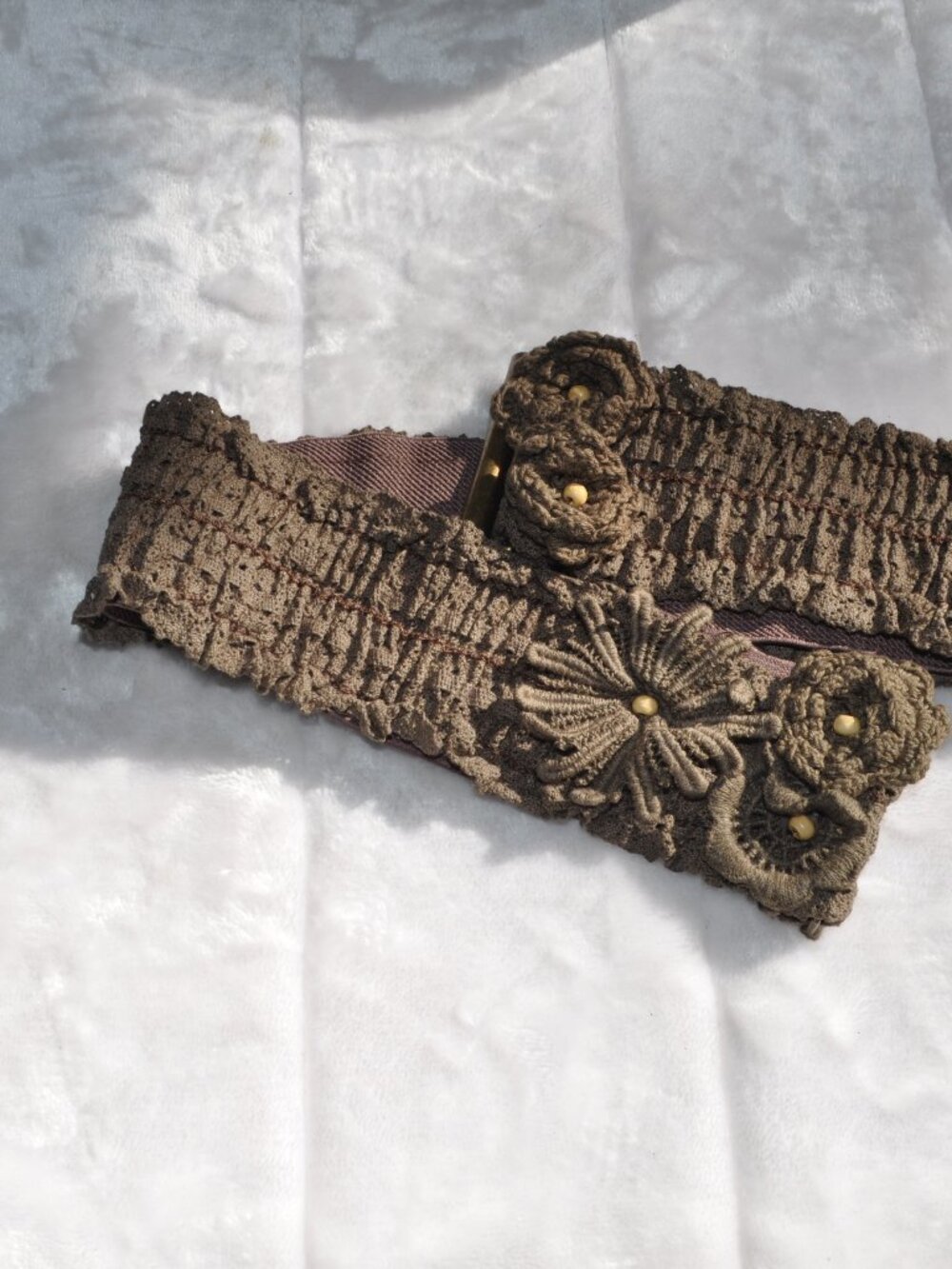 Women's Belt retro vintage Brown Color stretch belt features crochet flower embe
